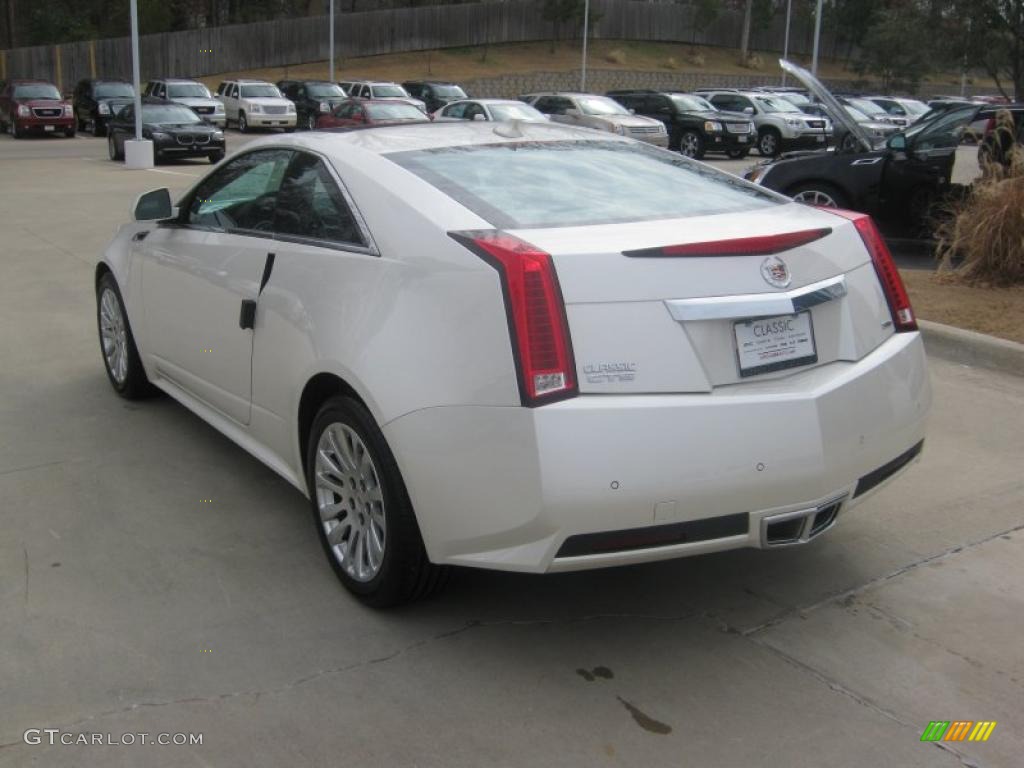 White Diamond Tricoat 2011 Cadillac CTS Coupe Exterior Photo #46391101