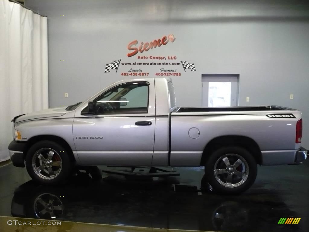 Bright Silver Metallic Dodge Ram 1500