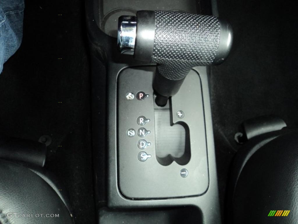2010 Volkswagen New Beetle 2.5 Coupe 6 Speed Tiptronic Automatic Transmission Photo #46391972