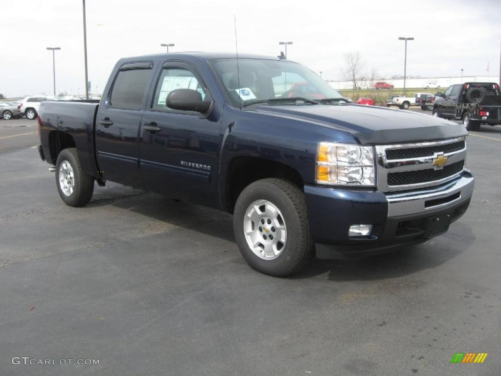 2011 Silverado 1500 LT Crew Cab - Imperial Blue Metallic / Light Titanium/Ebony photo #3