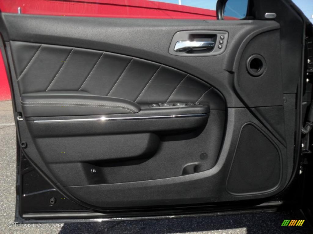 2011 Dodge Charger R/T Plus Black Door Panel Photo #46393504