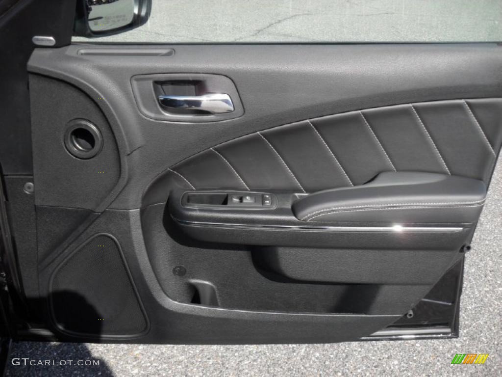 2011 Dodge Charger R/T Plus Black Door Panel Photo #46393606