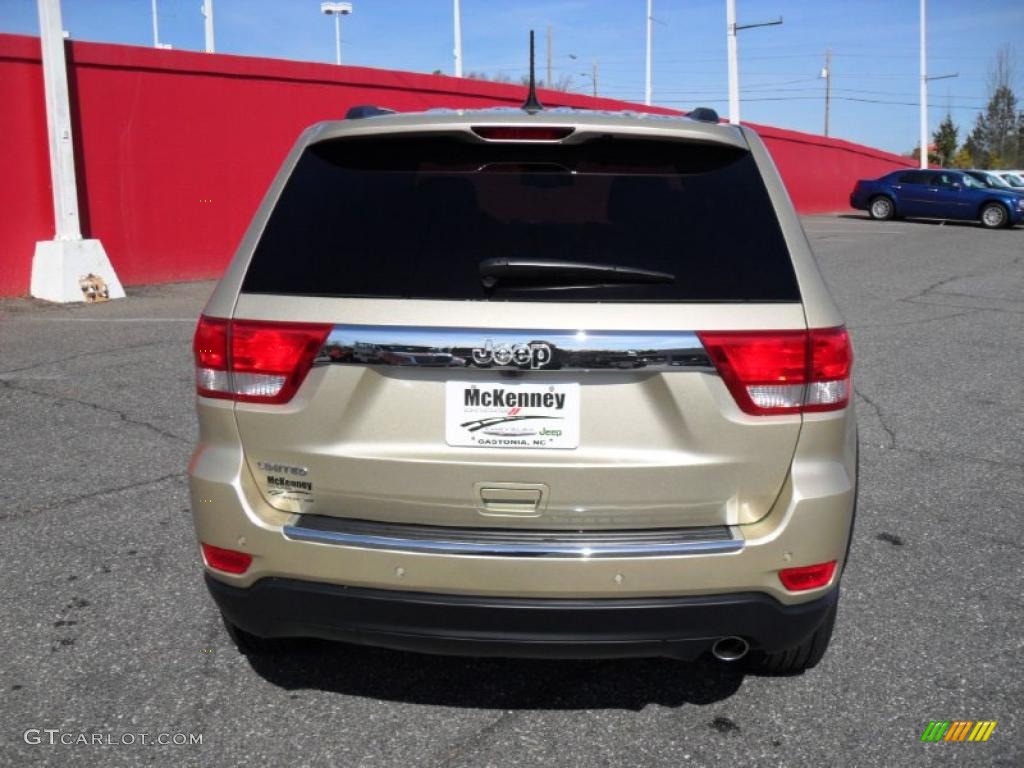 2011 Grand Cherokee Limited - White Gold Metallic / Black/Light Frost Beige photo #3