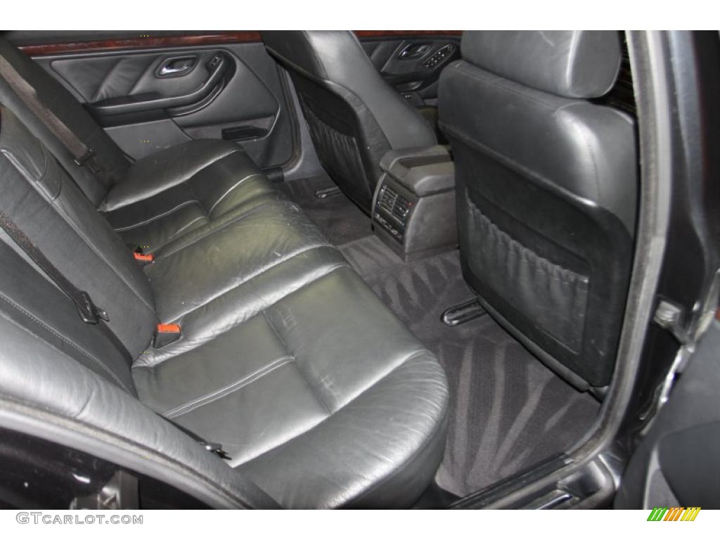 Black Interior 2000 BMW 5 Series 540i Sedan Photo #46394239
