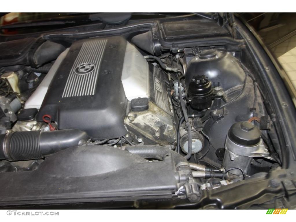 2000 BMW 5 Series 540i Sedan 4.4L DOHC 32V V8 Engine Photo #46394284