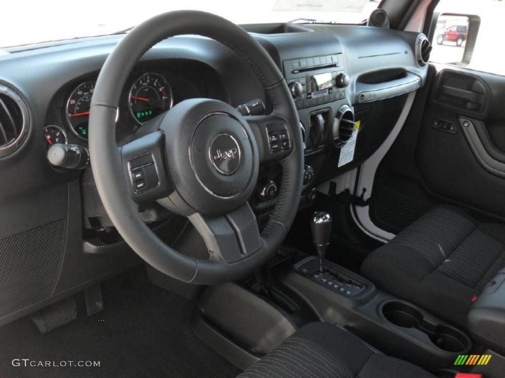 2011 Wrangler Sport S 4x4 - Bright White / Black photo #24