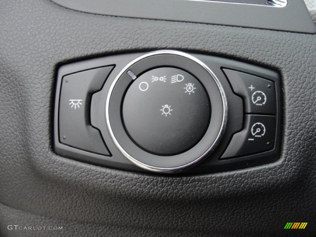 2011 Ford Edge SEL Controls Photo #46399908