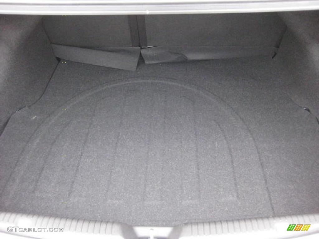 2011 Hyundai Elantra GLS Trunk Photo #46401066