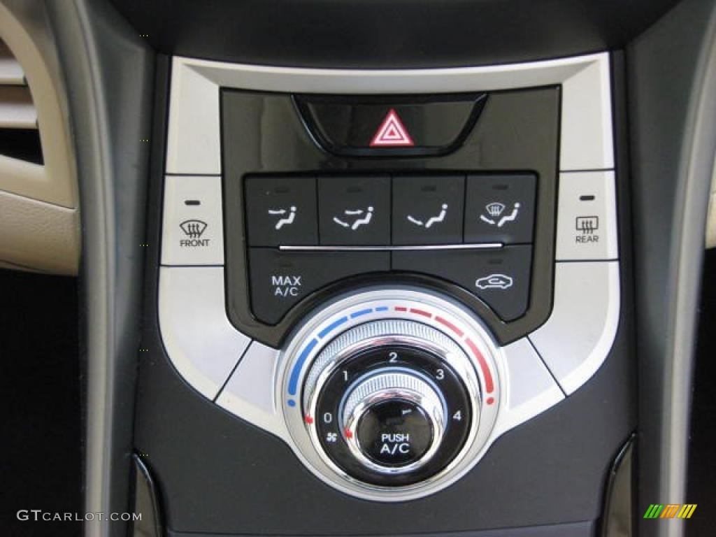 2011 Hyundai Elantra GLS Controls Photo #46401264