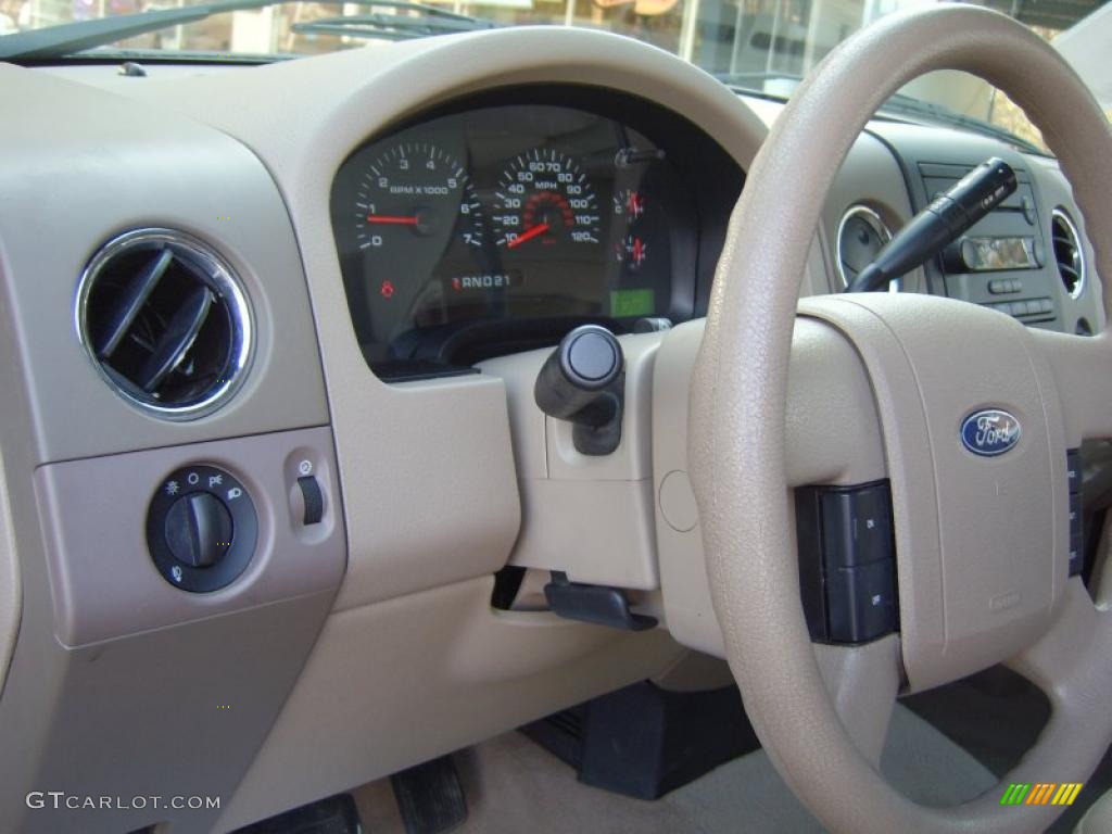 2006 F150 XLT SuperCab - Dark Toreador Red Metallic / Tan photo #13