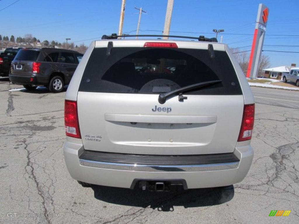 2008 Grand Cherokee Limited 4x4 - Light Graystone Pearl / Dark Khaki/Light Graystone photo #4