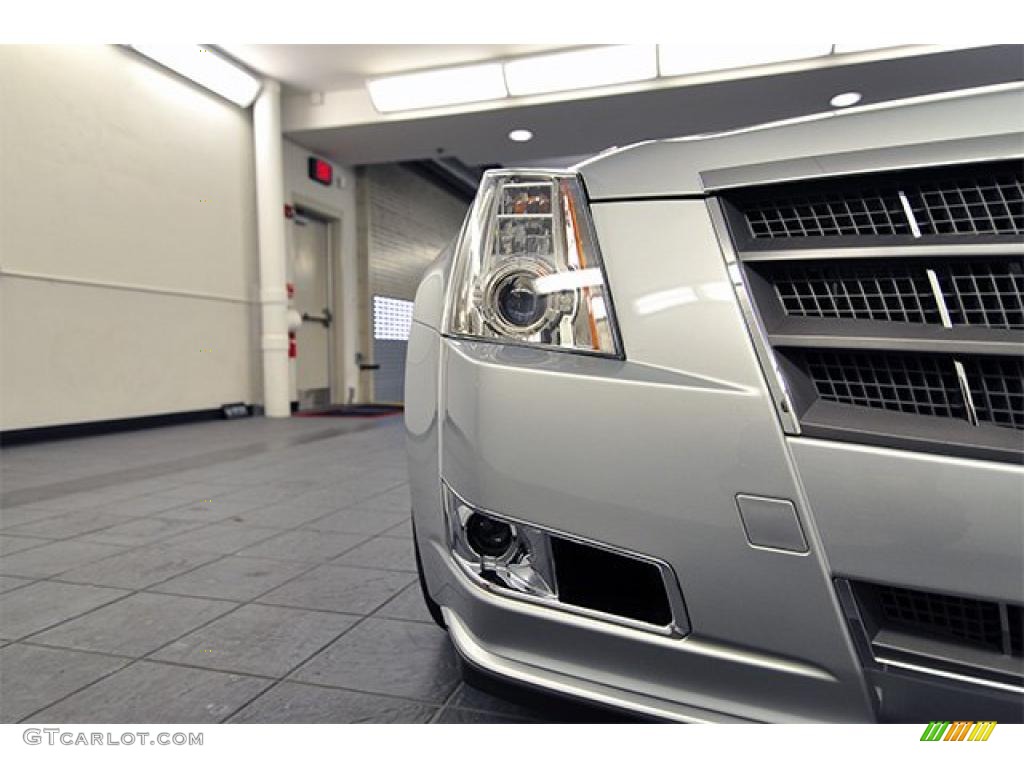 Radiant Silver Metallic 2011 Cadillac CTS Coupe Exterior Photo #46402194