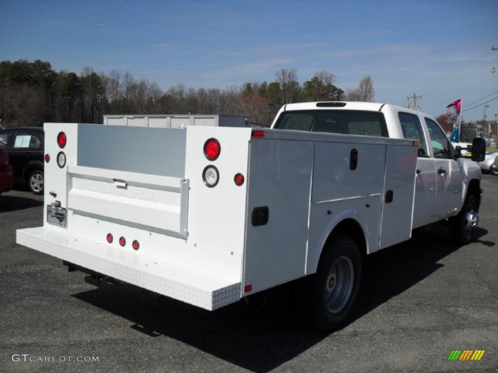 Summit White 2011 Chevrolet Silverado 3500HD Crew Cab 4x4 Chassis Commercial Exterior Photo #46403664