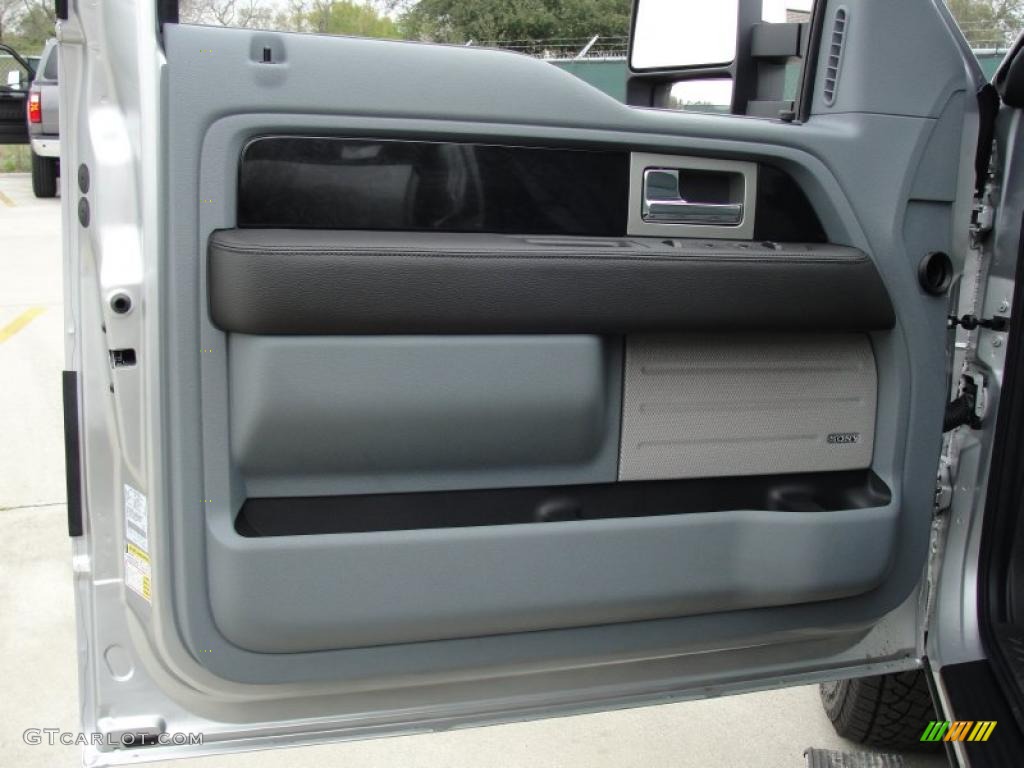 2011 Ford F150 Platinum SuperCrew 4x4 Steel Gray/Black Door Panel Photo #46403982