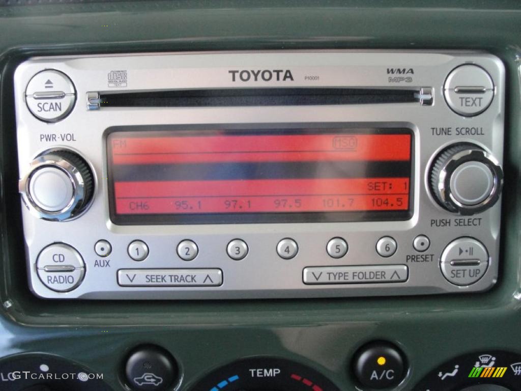 2011 Toyota FJ Cruiser TRD 4WD Controls Photo #46404744