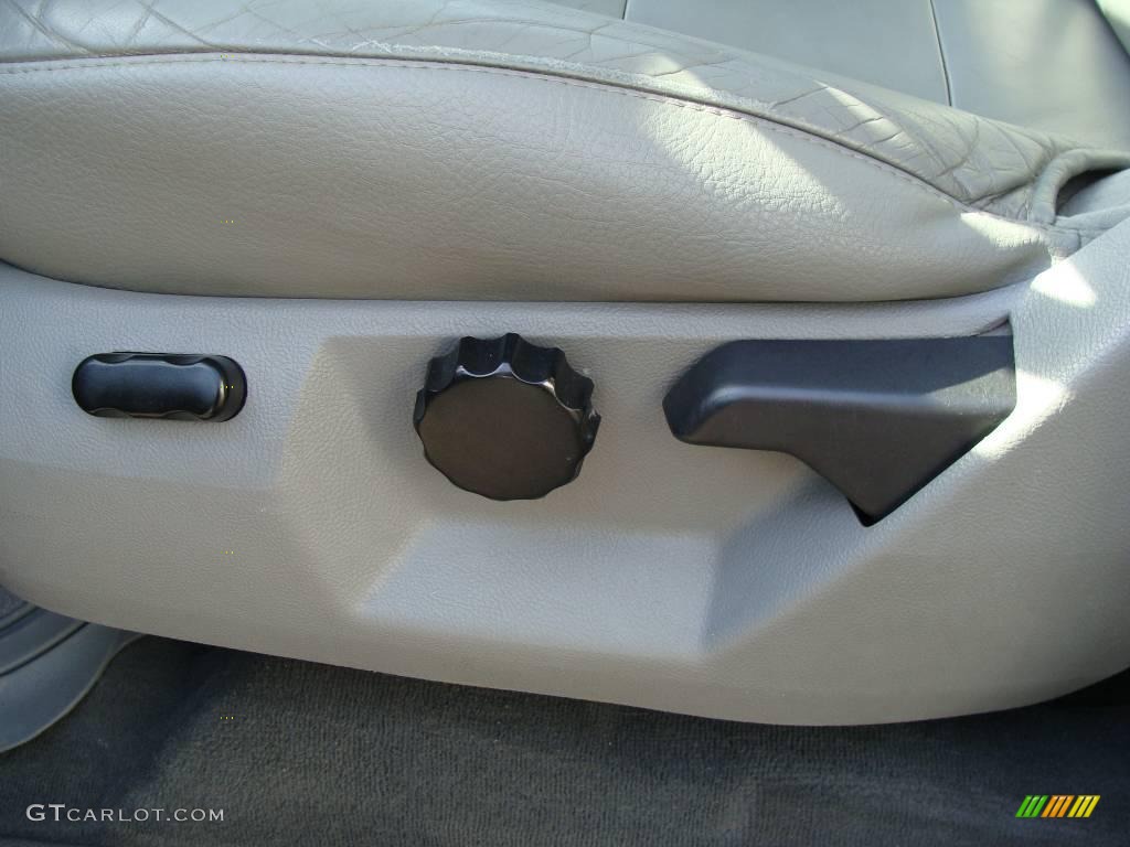 2003 Expedition XLT 4x4 - Dark Shadow Grey Metallic / Flint Grey photo #12