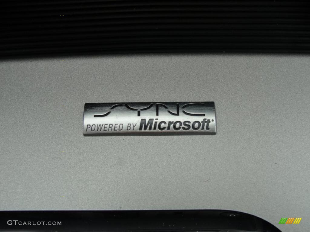 2011 Escape XLT V6 - Tuxedo Black Metallic / Charcoal Black photo #35