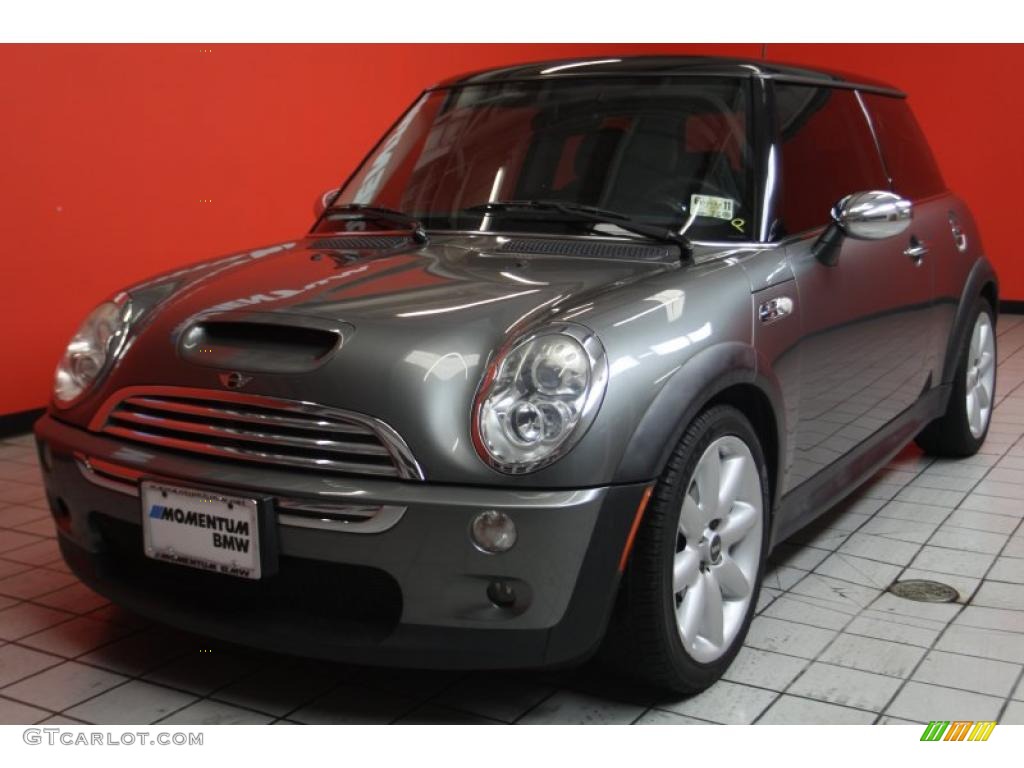 2005 Cooper S Hardtop - Dark Silver Metallic / Panther Black photo #2