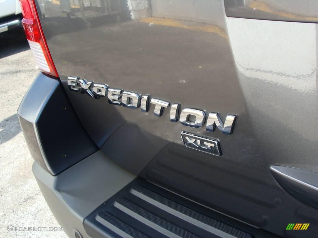 2003 Expedition XLT 4x4 - Dark Shadow Grey Metallic / Flint Grey photo #25