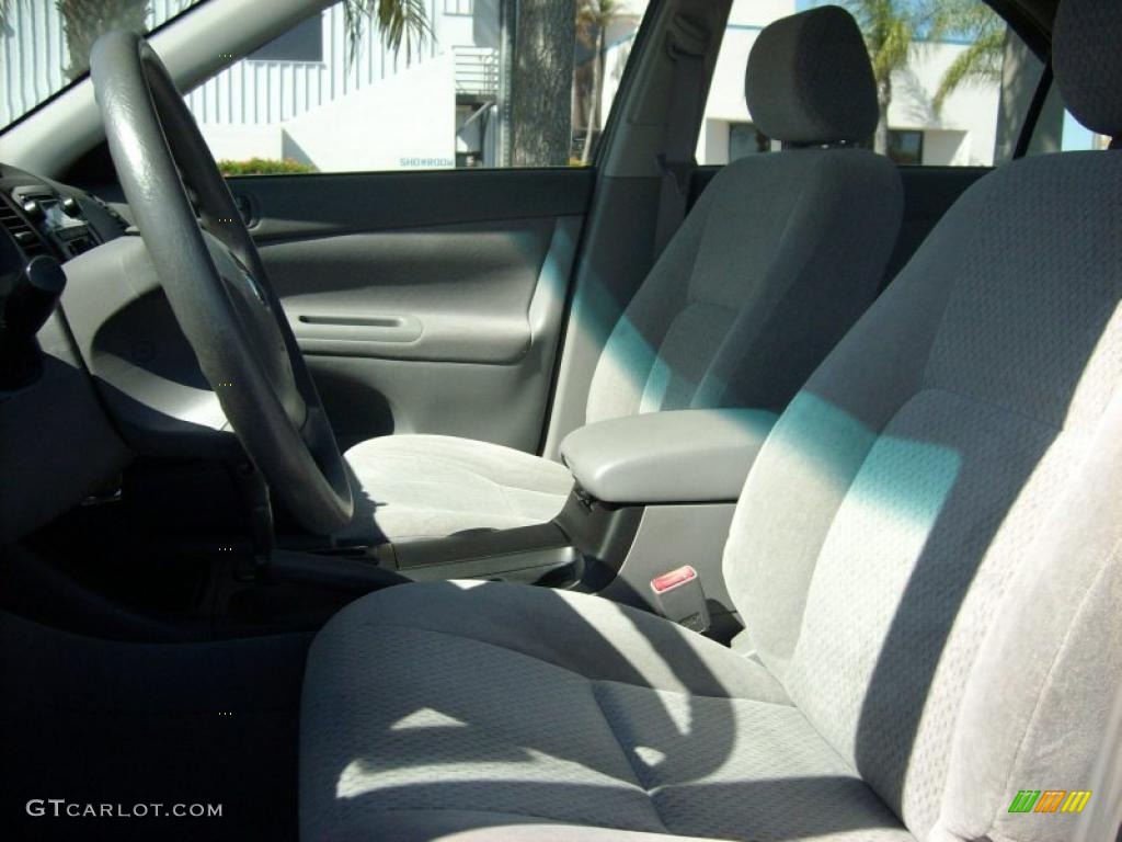 2003 Camry LE - Super White / Stone photo #4
