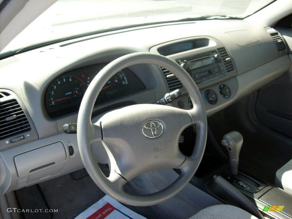 2003 Camry LE - Super White / Stone photo #5