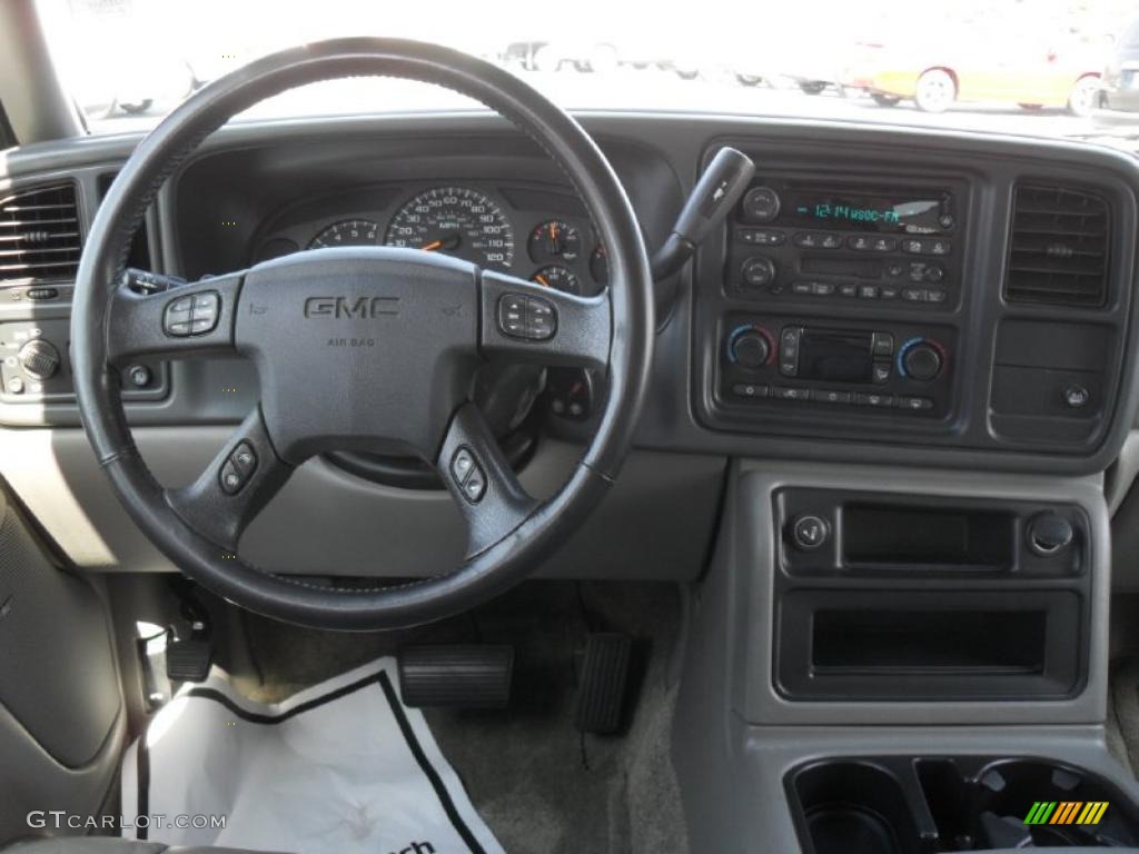 2003 GMC Yukon SLT Pewter/Dark Pewter Dashboard Photo #46406775