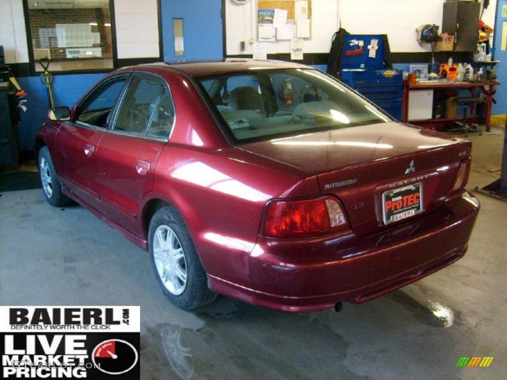 2002 Galant ES - Patriot Red Pearl / Gray photo #2
