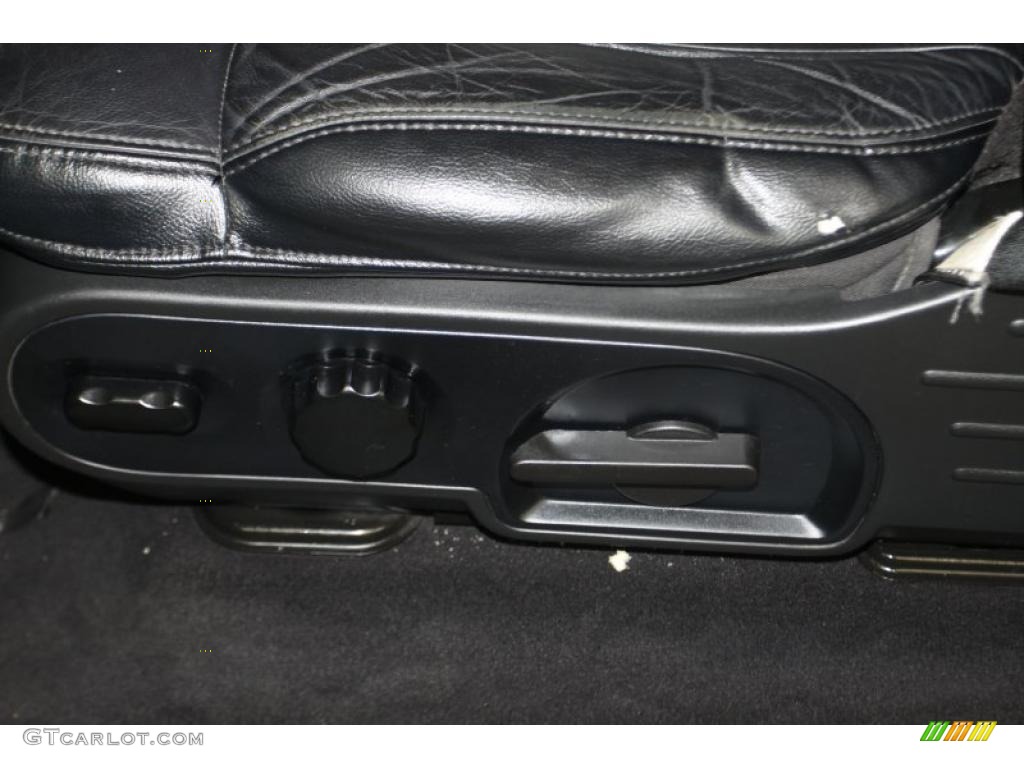2004 F150 Lariat SuperCab - Black / Black photo #39