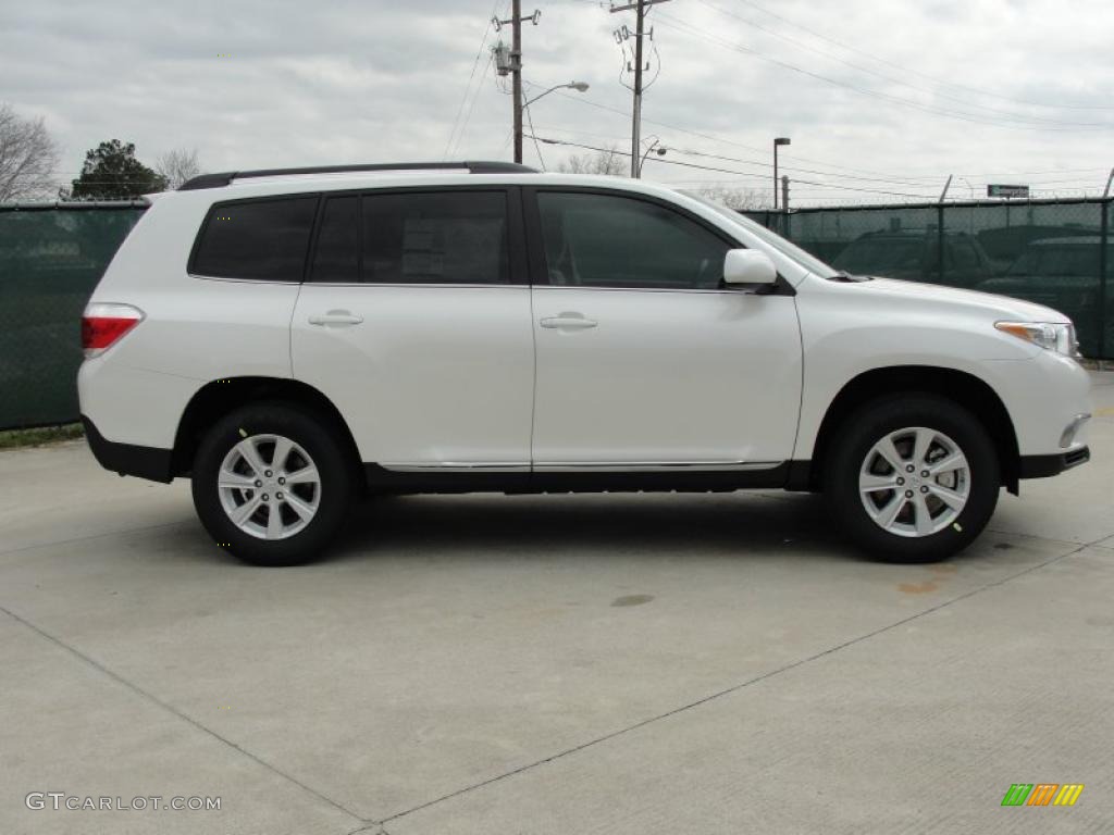 Blizzard White Pearl 2011 Toyota Highlander Standard Highlander Model Exterior Photo #46409349