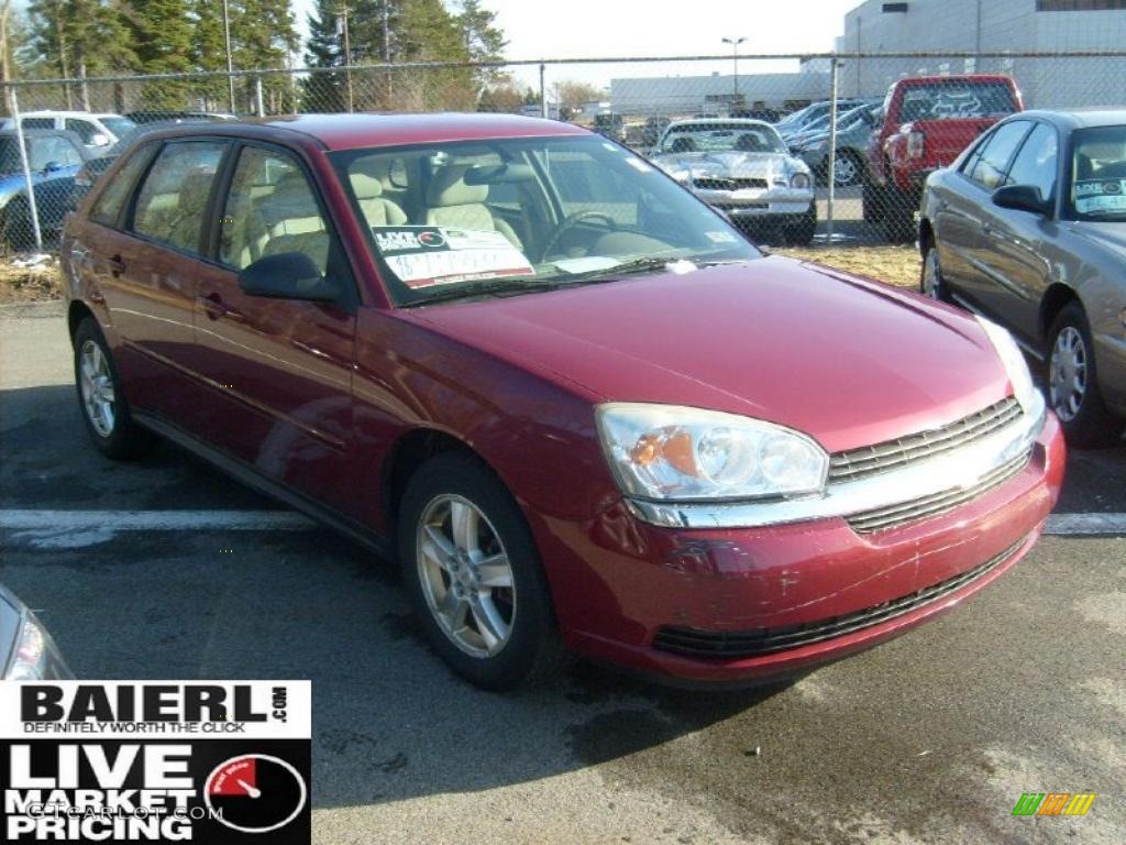 2004 Malibu Maxx LS Wagon - Sport Red Metallic / Neutral photo #1