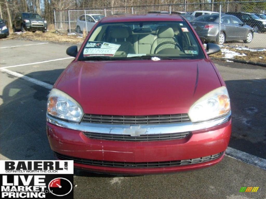 2004 Malibu Maxx LS Wagon - Sport Red Metallic / Neutral photo #2