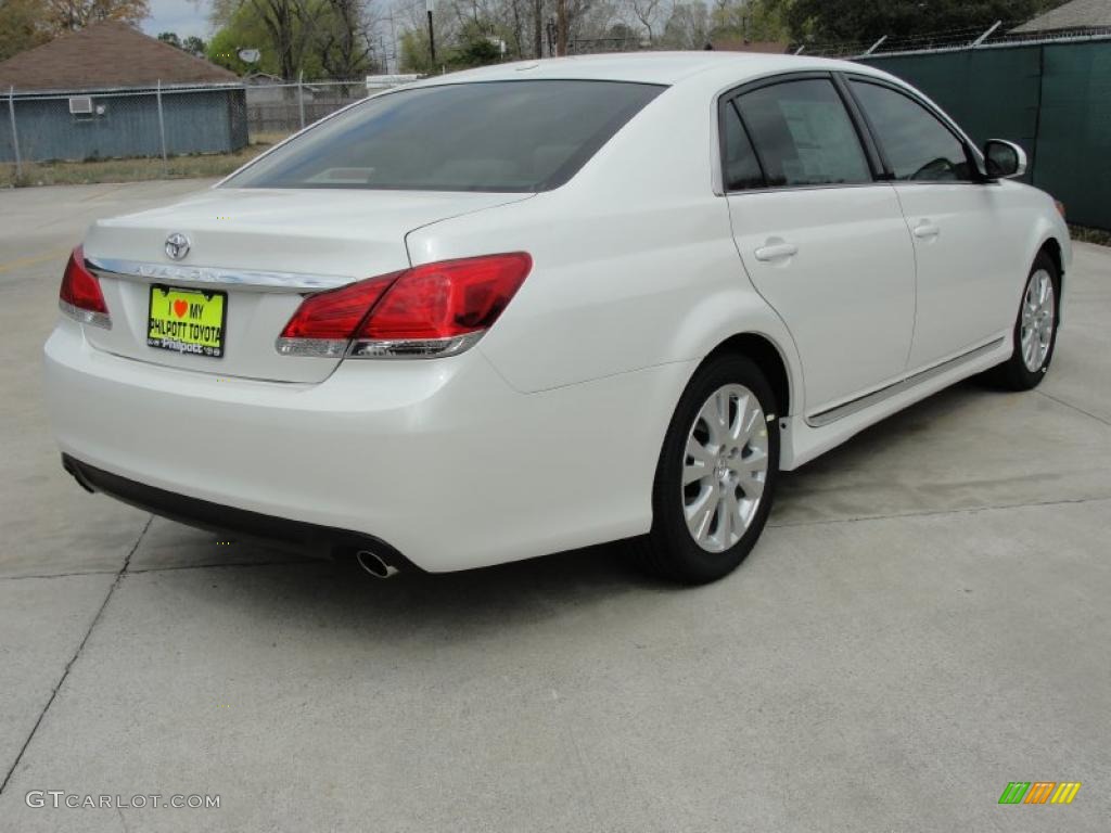 Blizzard White Pearl 2011 Toyota Avalon Standard Avalon Model Exterior Photo #46410942