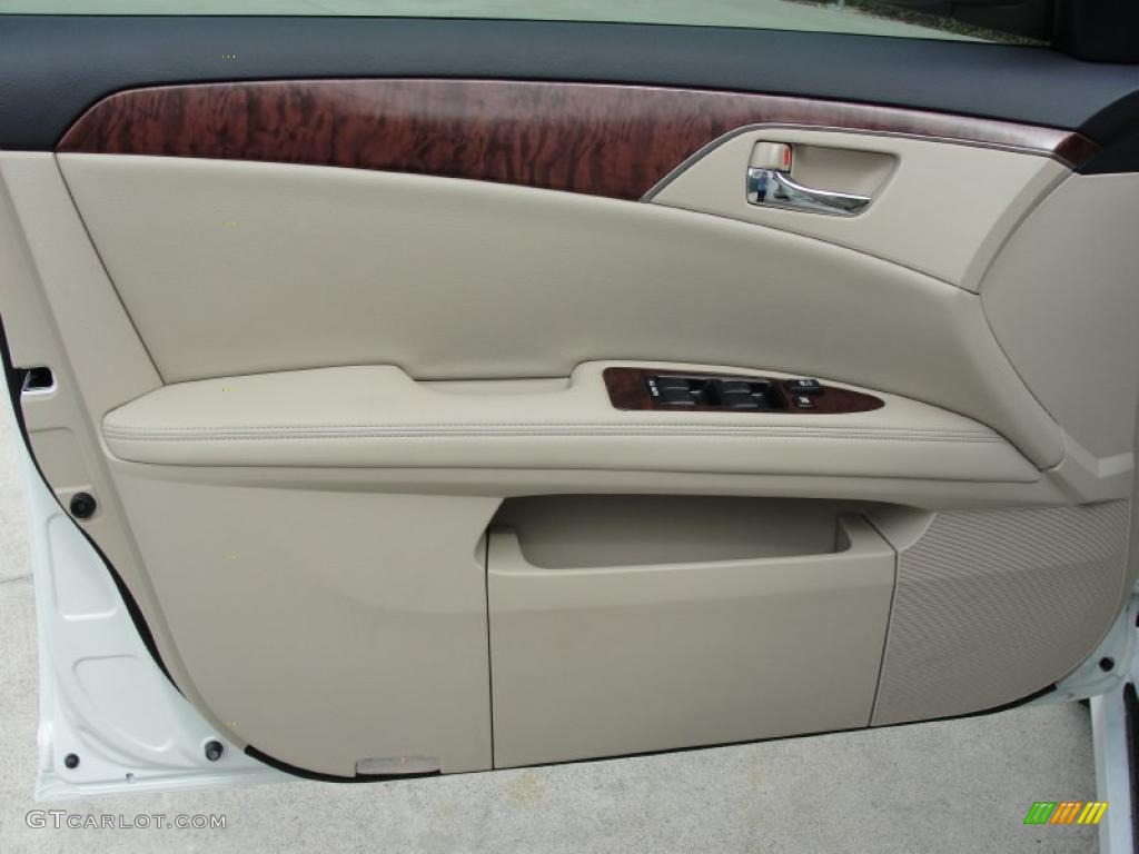 2011 Toyota Avalon Standard Avalon Model Ivory Door Panel Photo #46411173