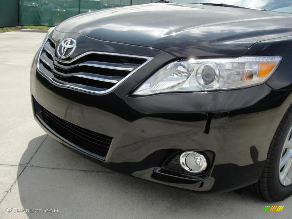 Black 2011 Toyota Camry XLE V6 Exterior Photo #46411557