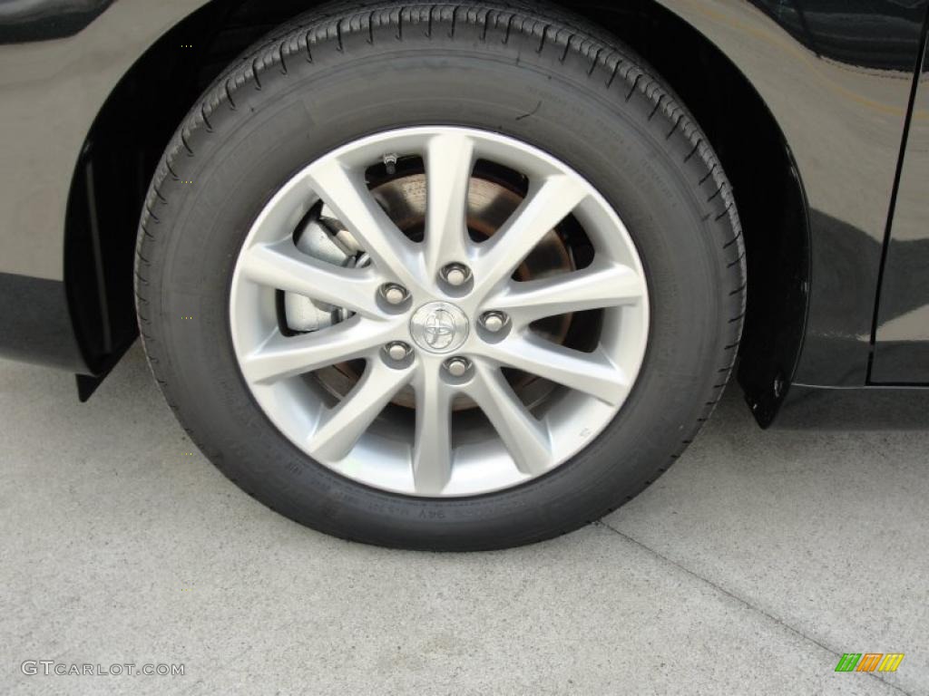 2011 Toyota Camry XLE V6 Wheel Photo #46411572
