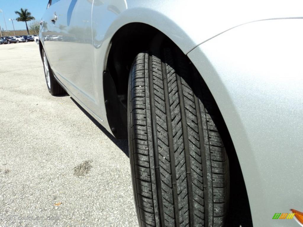 2010 Fusion SEL V6 - Brilliant Silver Metallic / Camel photo #27