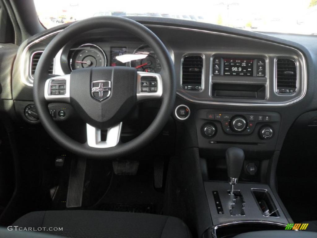 2011 Dodge Charger SE Black Dashboard Photo #46412529