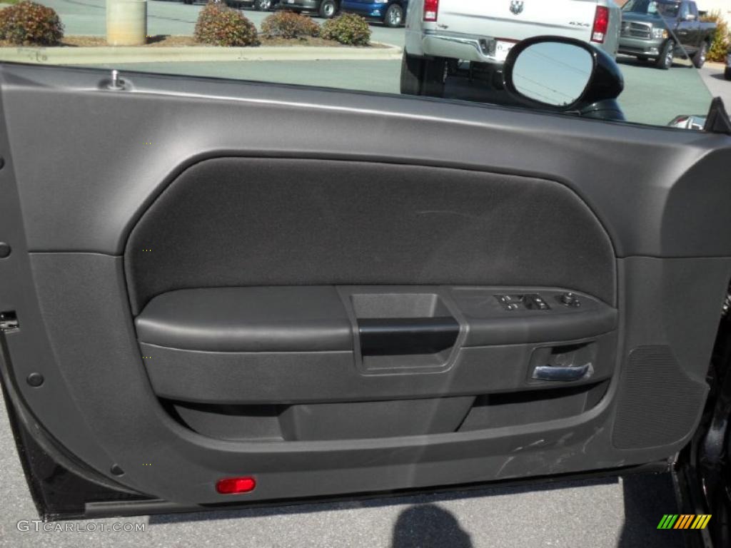 2011 Dodge Challenger SE Dark Slate Gray Door Panel Photo #46412793