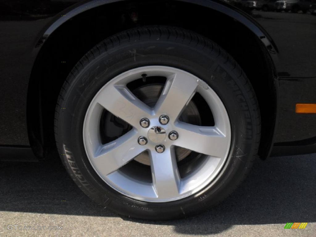 2011 Dodge Challenger SE Wheel Photo #46412958