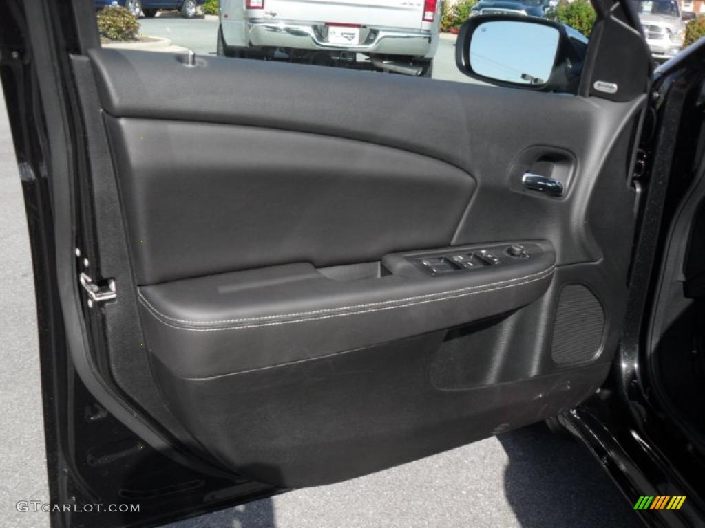 2011 Chrysler 200 Limited Black Door Panel Photo #46413126
