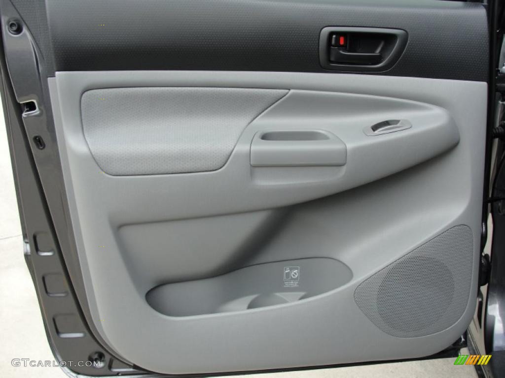 2011 Toyota Tacoma V6 PreRunner Double Cab Graphite Gray Door Panel Photo #46413336