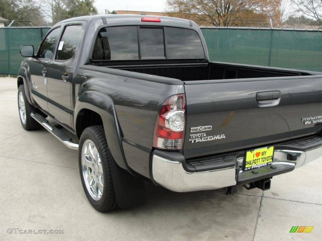 Magnetic Gray Metallic 2011 Toyota Tacoma V6 SR5 PreRunner Double Cab Exterior Photo #46414620