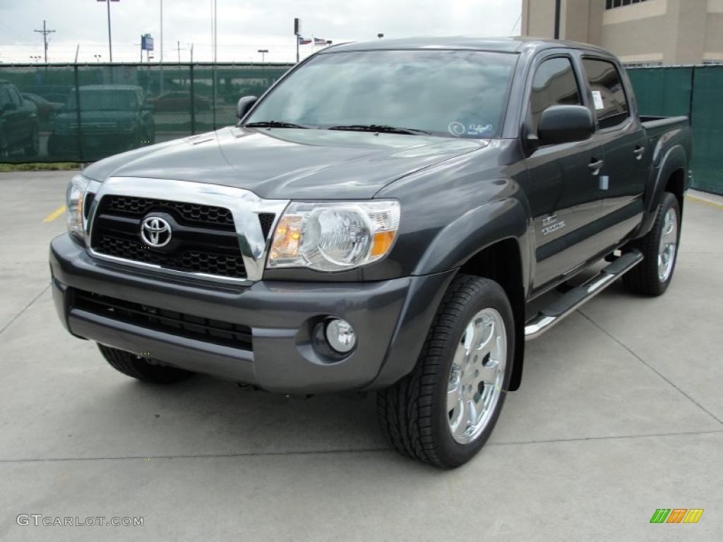 Magnetic Gray Metallic 2011 Toyota Tacoma V6 SR5 PreRunner Double Cab Exterior Photo #46414644