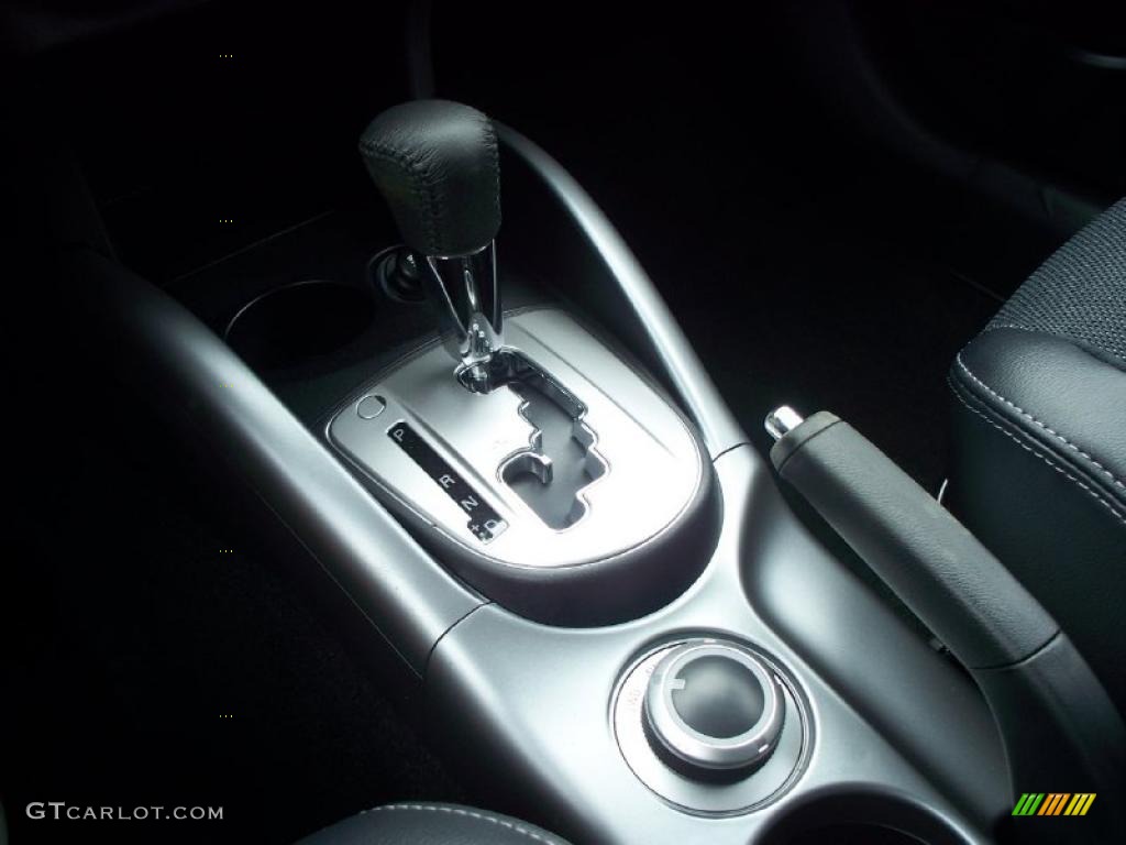 2011 Mitsubishi Outlander SE AWD Transmission Photos