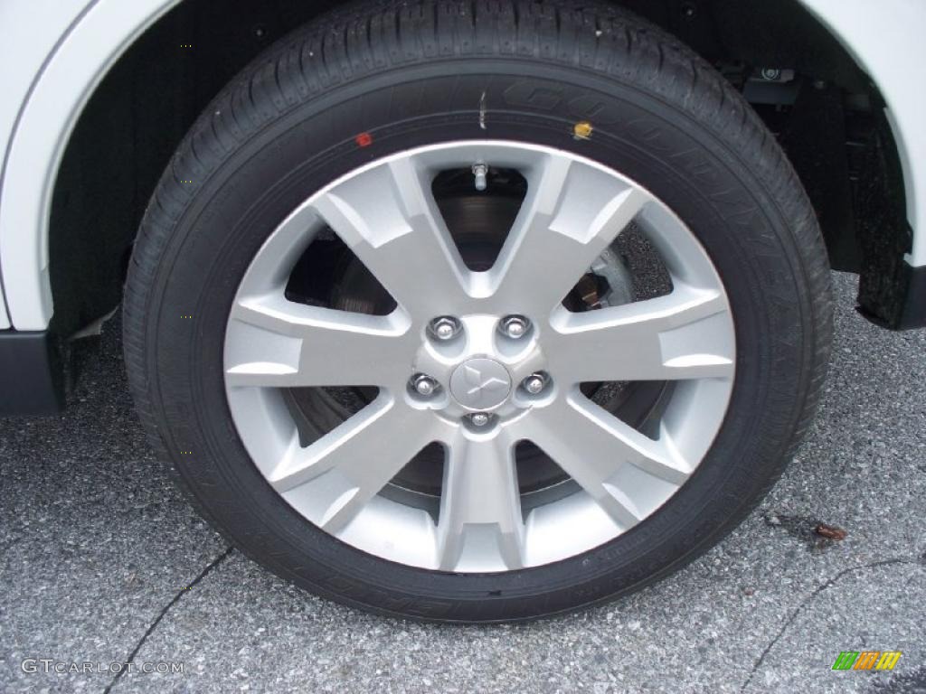 2011 Mitsubishi Outlander SE AWD Wheel Photo #46415508