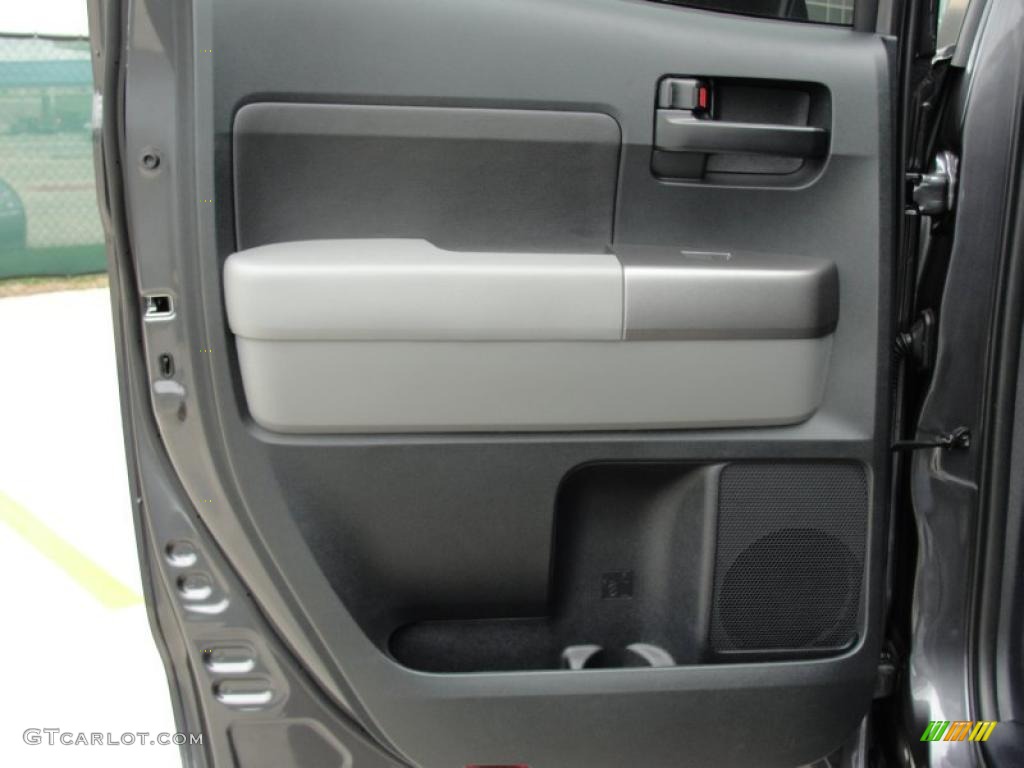 2011 Tundra Double Cab - Magnetic Gray Metallic / Graphite Gray photo #17