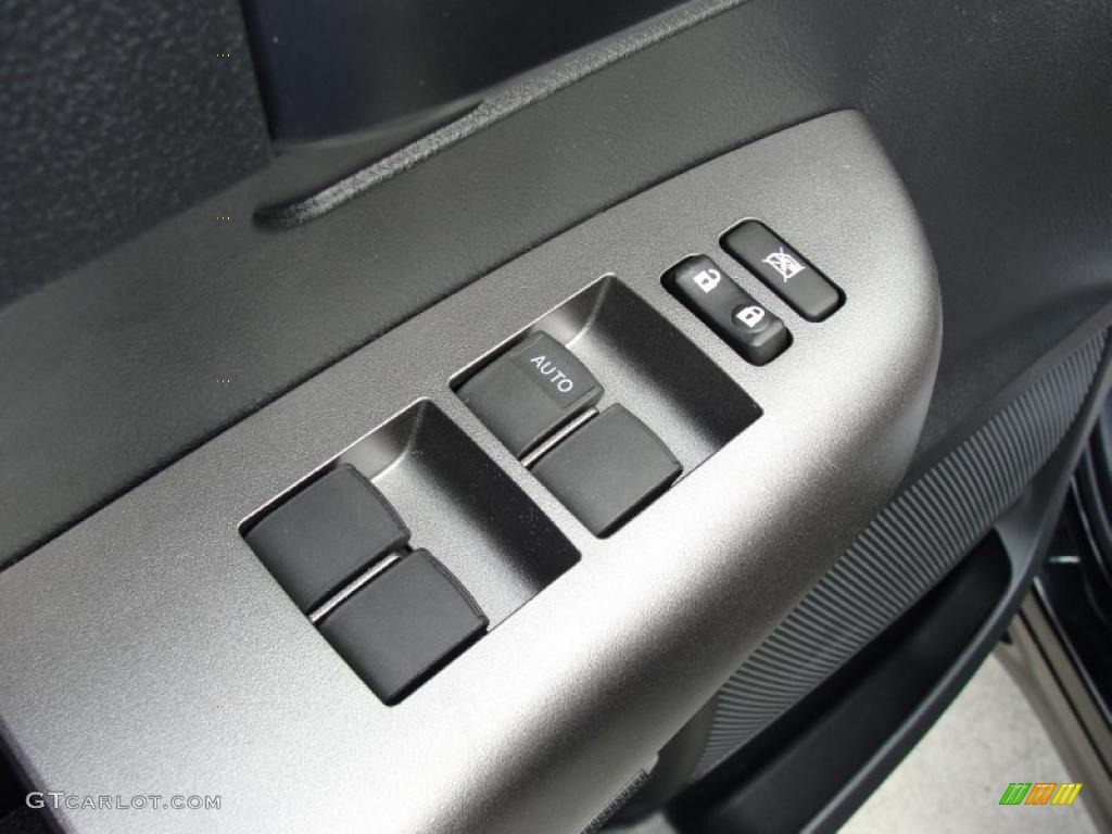 2011 Toyota Tundra CrewMax Controls Photo #46417557