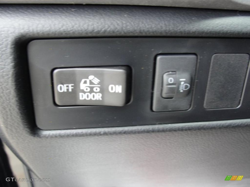 2011 Toyota Tundra CrewMax Controls Photo #46417761
