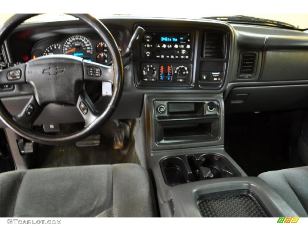 2003 Silverado 2500HD LS Extended Cab 4x4 - Dark Green Metallic / Dark Charcoal photo #5