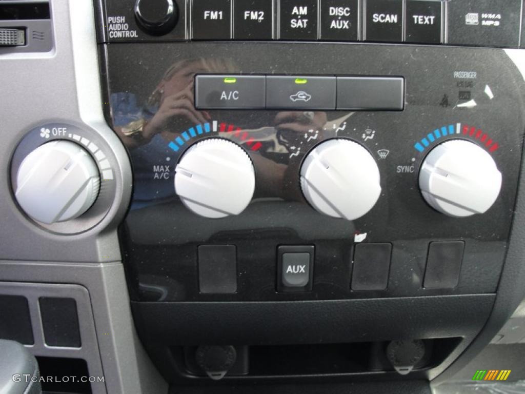 2011 Tundra Double Cab - Magnetic Gray Metallic / Graphite Gray photo #27